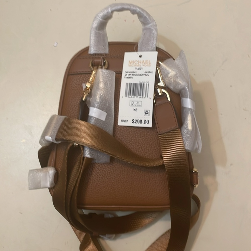 Michael Kors Elliot Extra Small Leather Convertible Messenger Backpack NWT! - Picture 7 of 10
